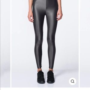 Koral Activewear Lustrous High Rise Legging (Lead)